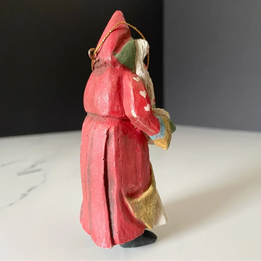 House Of Hatten santa holding